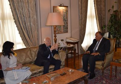 وزير الخارجية المصري يلتقي بممثل الأمم المتحدة لتحالف الحضارات