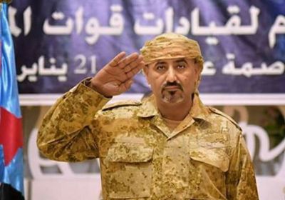 الكاف محذرا أعداء الجنوب: الأصبع لا تزل على الزناد