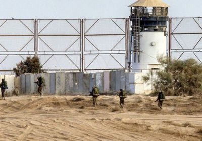 إسرائيل تبدأ في تشييد جدار عازل جديد على حدود قطاع غزة