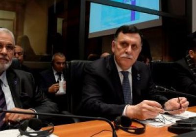 مسئول فرنسي: رئيس الوزراء الليبي يلتقي ماكرون غدا