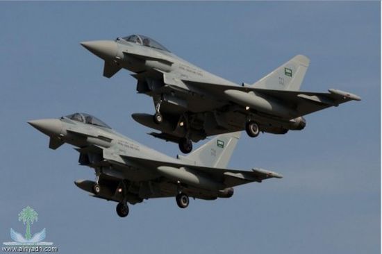 تفاصيل غارات التحالف العربي على تحركات الحوثيين بحجة