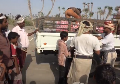 الهلال الإماراتي يوزع وجبات إفطار الصائم على أهالي الغليفقة بالدريهمي (فيديو)
