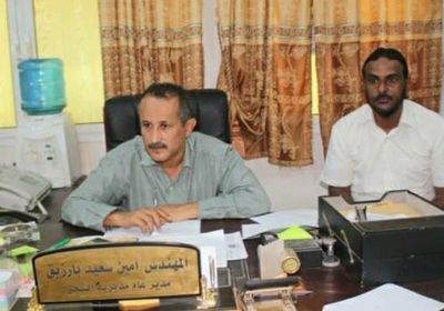 تنفيذي الشحر يناقش خطط الخدمات المقدمة للمواطنين في رمضان