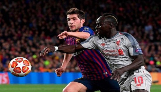 لاعب برشلونة يعتذر للجماهير بعد الخروج الأوروبي المهين