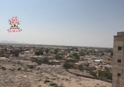 مليشيات الحوثي تقصف مواقع العمالقة ومنازل المواطنين في حيس بالحديدة