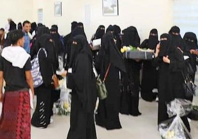 بدعم إماراتي.. عودة 40 سقطرية بعد تدريبهن بمكتب الأمم المتحدة (صور)