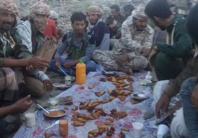 سياسي يكشف الفرق بين أبطال الجنوب وإخوان الشرعية في صور