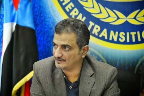 مستشهدًا بأبطال الضالع ويافع.. لمس يسخر من أعداء عاصفة الحزم 