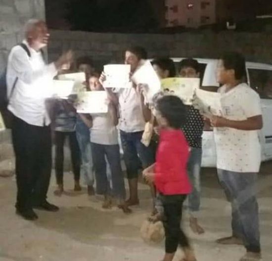 "الاستجابة السريعة"  يقوم بحملة توعية عن مرض الكوليرا في الممدارة بعدن 