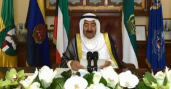 أمير الكويت يلتقي بوزير الخارجية العراقي لبحث تعزيز التعاون المشترك
