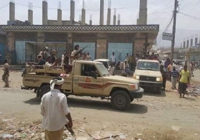 بعد ساعة من حدوث الجريمة.. الحزام الأمني بأبين يلقي القبض على مرتكبيها