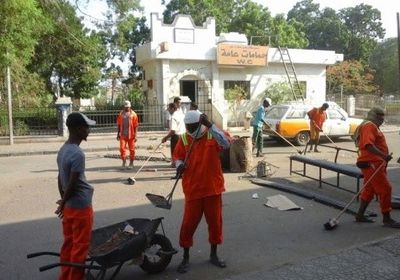 صندوق النظافة والتحسين بعدن يكرم  253 عاملًا  (تفاصيل)