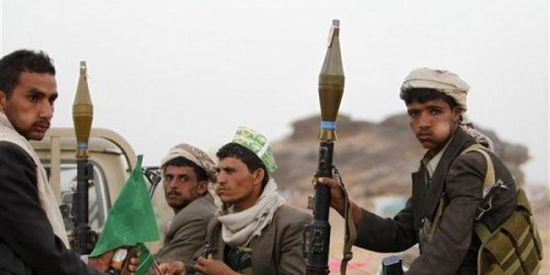 مليشيا الحوثي تجدد قصفها لمواقع العمالقة بالحديدة