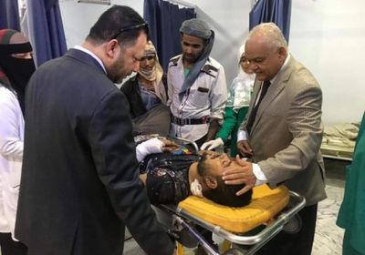 تفاصيل زيارة الكاف والوالي لمركز الغسيل الكلوي بخورمكسر (صور)