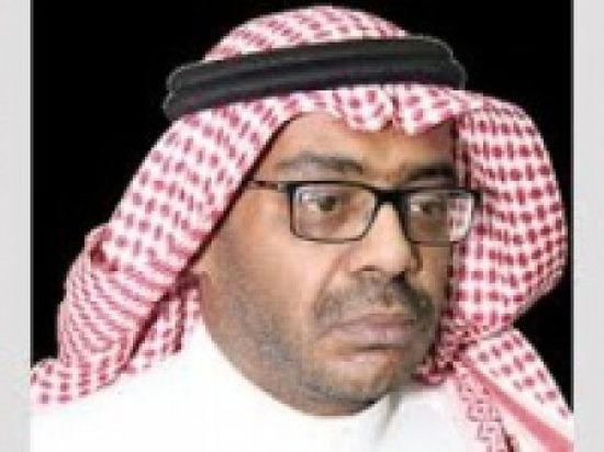سياسي: عبدالملك الحوثي وعلي محسن وجهان يمثلان الانتهازية واللصوصية