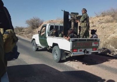 قوات الحزام الأمني تعتقل قيادي بارز بالمليشيات (فيديو)