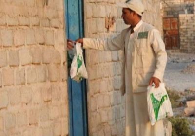 آلاف الوجبات الجاهزة من السعودية للصائمين بعدة محافظات