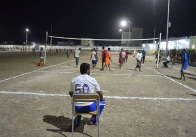 وسط حضور جماهيري كبير.. تواصل منافسات البطولات الرياضية بسقطرى