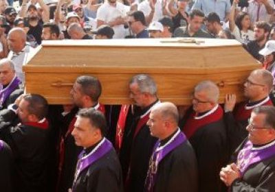 زعماء لبنان السياسيون يحضرون جنازة البطريرك الماروني السابق