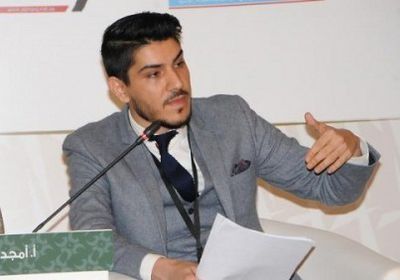 أمجد طه: هكذا وصلت أسلحة إيران إلى مليشياتها الإرهابية بالعراق (فيديو)