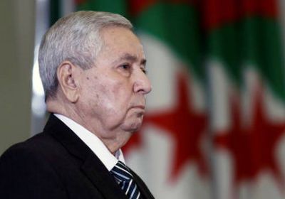 الرئيس الجزائري المؤقت يتخذ حزمة تعديلات في أجهزة السلطة