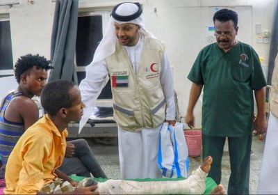 ممثل الهلال الإماراتي يزور عدد من المرضى في مشافي عدن