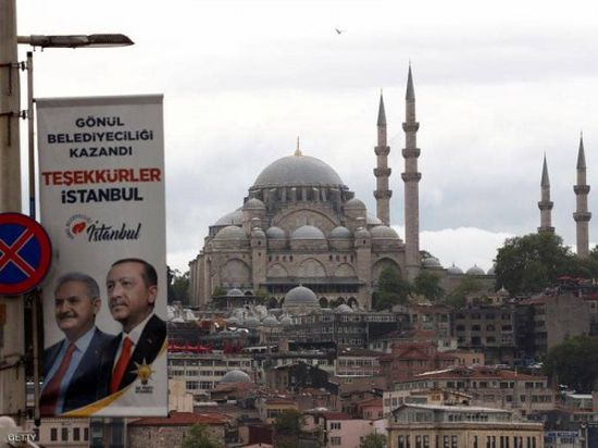أردوغان لحزبه: ملأتم بطون الناخبين لكنهم صوتوا للمعارضة في إسطنبول