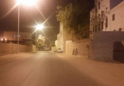 موجبة غبار كثيفة تجتاح سيئون تحجب الرؤية