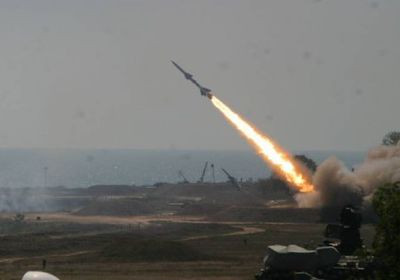 الدفاعات السورية بحميم تتصدى لقذائف صاروخية وطائرات مسيرة
