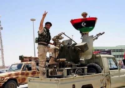 قوات الجيش الوطني الليبي تتصدى لهجوم على حقل نفطي