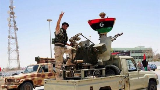 قوات الجيش الوطني الليبي تتصدى لهجوم على حقل نفطي