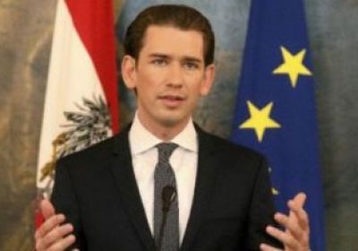 الرئيس النمساوي يبحث مع مستشاره موعد إجراء انتخابات برلمانية مبكرة