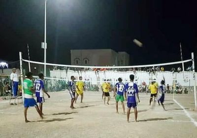 6 فرق تتأهل للدور الثاني ببطولتي القدم والطائرة بسقطرى