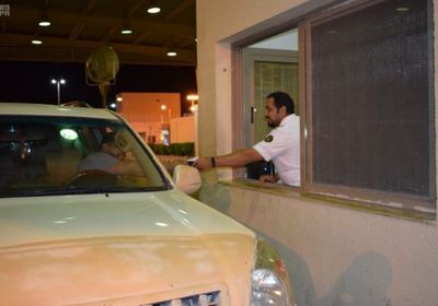 26 ألفاً من المحافظات الجنوبية والشمالية يعبرون الوديعة لتأدية العمرة