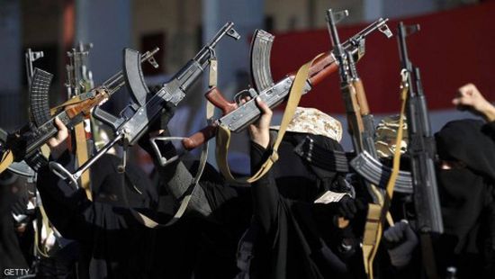 منظمة حقوقية ترصد 4 حالات انتحار لنساء معتقلات في سجون الحوثيين بصنعاء