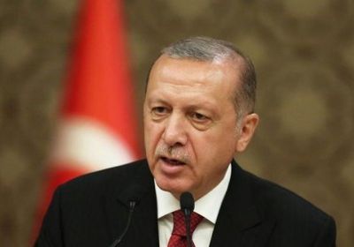 إعلامي سعودي يكشف فضيحة عن أردوغان