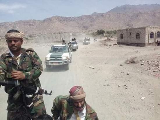 مصرع وإصابة العشرات من الحوثيين في جبهة تورصة بالأزارق (تفاصيل)
