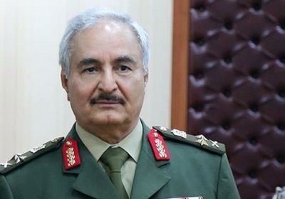 إعلامي: المشير حفتر خير مُمثل لليبيا بقمة مكة