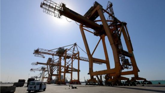 مليشيا الحوثي تستغل وجودها بموانئ الحديدة لتهريب الطائرات المسيرة