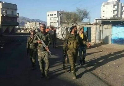 القوات الجنوبية تستمر في تمشيط آخر معاقل الحوثي بقعطبة