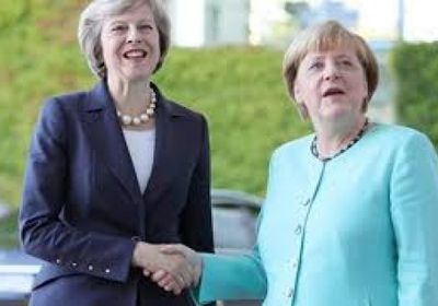ميركل: أحترم قرار رئيسة وزراء البريطانية بالاستقالة