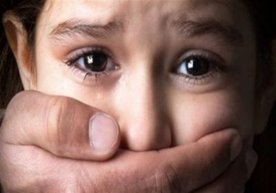 بعد رفض أهلها زواجها.. مليشيا الحوثي تختطف فتاة قاصر من تعز وتنقلها إلى إب