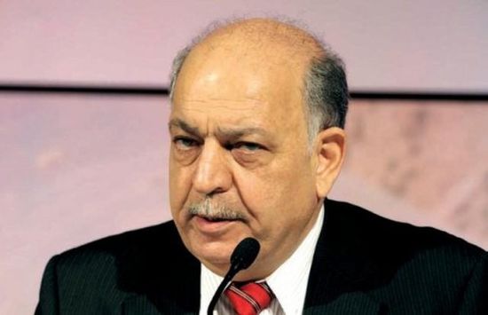 وزير النفط العراقي يحذر من إغلاق مضيق هرمز نتيجة التوترات بين أمريكا وإيران
