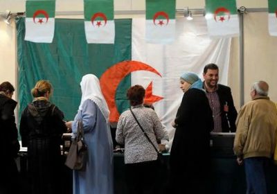 حزبان جزائريان يعلنان تعليق مشاركتهما بالانتخابات