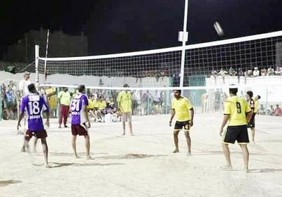 اليوم.. إسدال الستار على منافسات بطولتي كرة القدم والطائرة بسقطرى