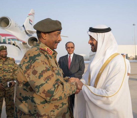 ولي عهد أبو ظبي يعلن دعم الإمارات للسودان (صورة)