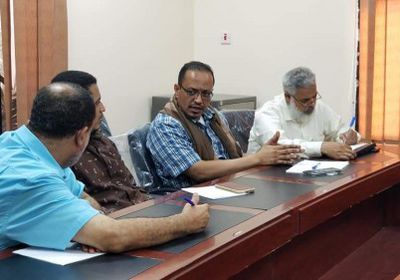 تفاصيل اجتماع كبار موردي المشتقات النفطية بحضرموت (صور)