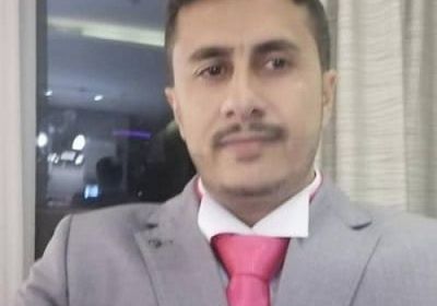 سياسي يكشف عن الحل للخروج من فساد المؤسسات الحكومة