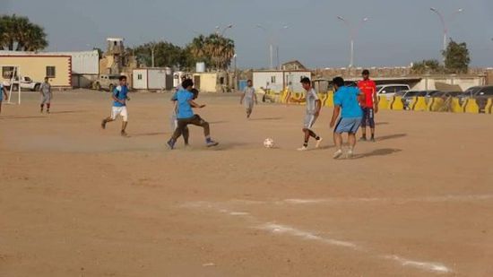 ميناء الزيت يتأهل إلى المباراة النهائية في دوري ألوية الدعم والإسناد بعدن