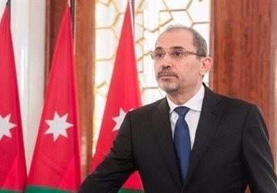 وزير الخارجية الأردني يتفق مع مفوض أممي على برنامج لسد عجز الموازنة